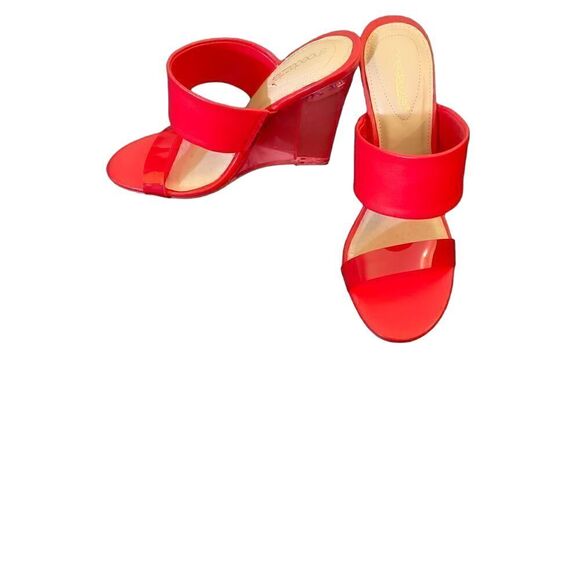 Shoe Dazzle 4.5 inch Sandles size 8, heels are transparent - Picture 1 of 5